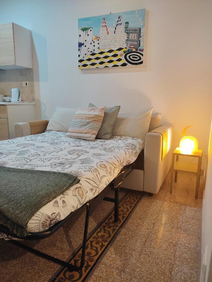 רומא Grazioso Loft Vicino A San Giovanni E Metro C מראה חיצוני תמונה